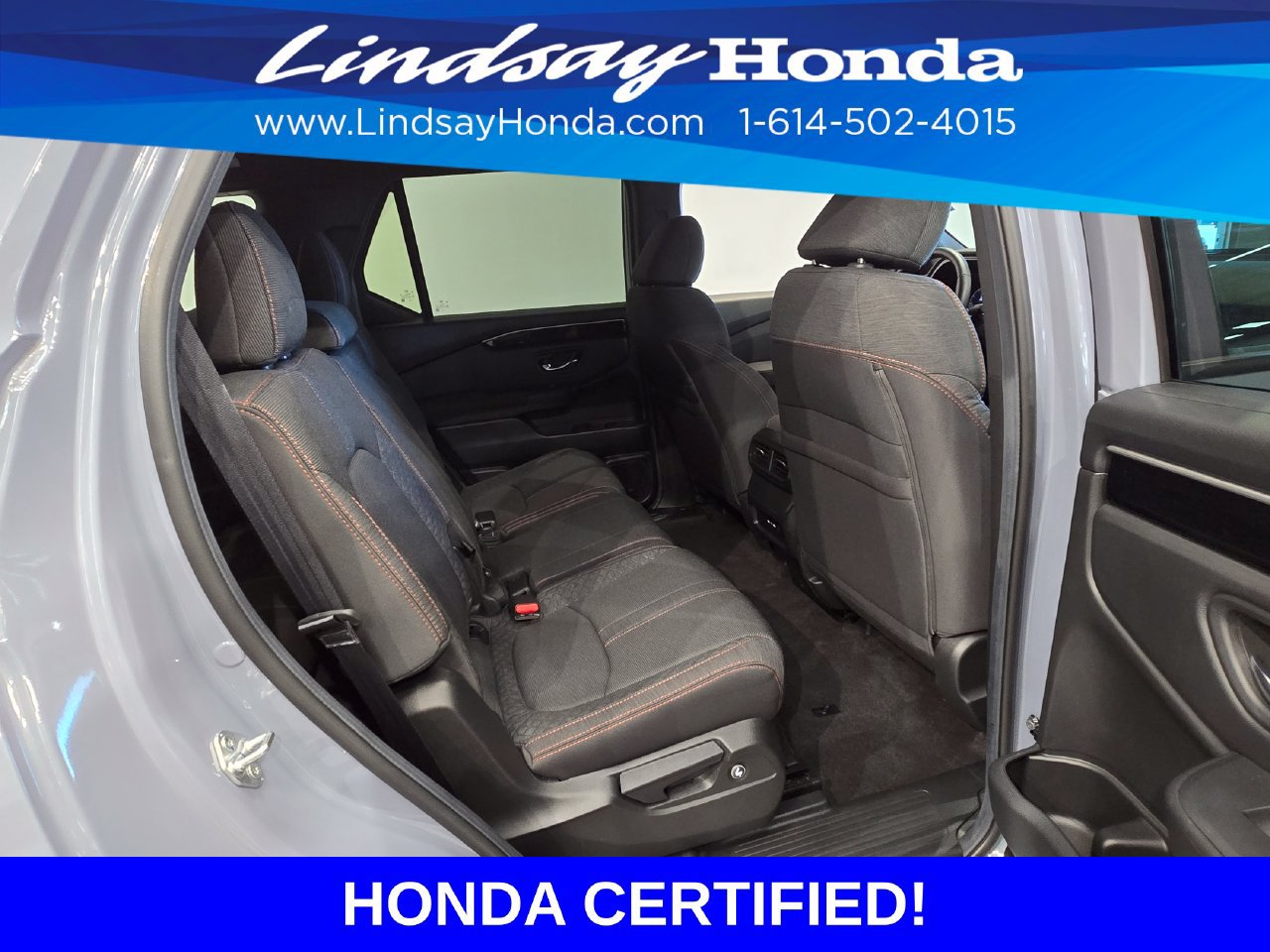 Certified 2025 Honda Pilot Sport image 11