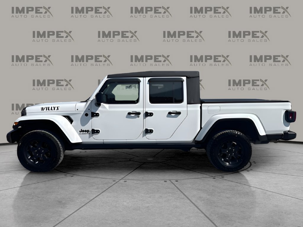 Used 2021 Jeep Gladiator Sport AWD/4WD image 2