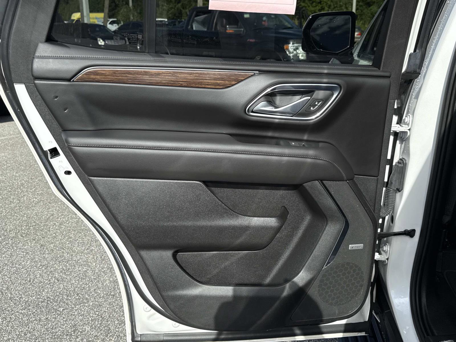 Used 2023 Chevrolet Tahoe High Country image 9