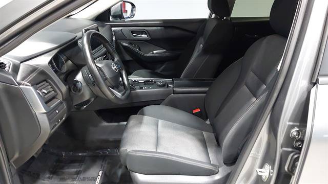 Used 2025 Nissan Rogue SV AWD/4WD image 20