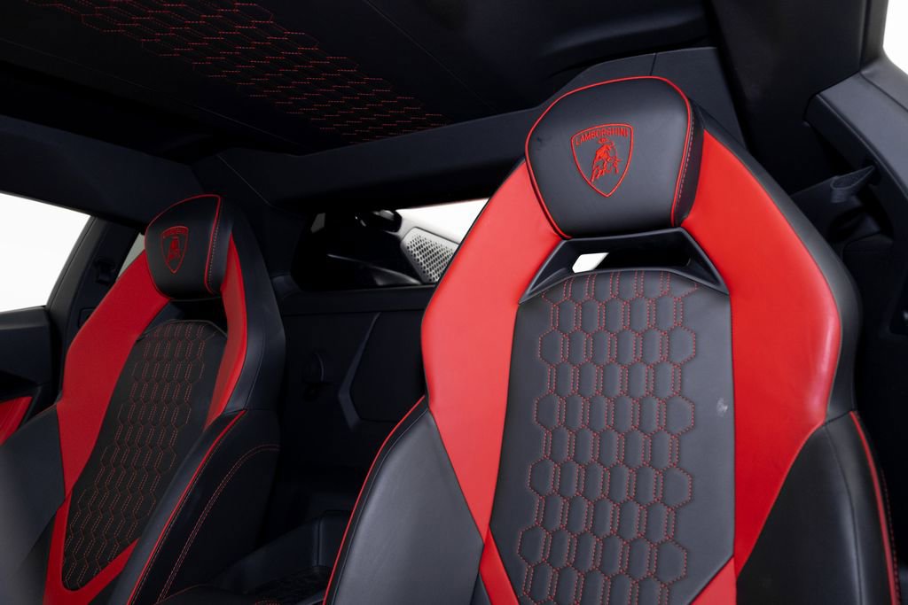 Used 2024 Lamborghini Revuelto image 56