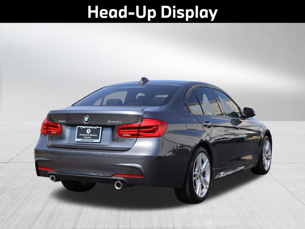 Used 2018 BMW 340i xDrive Sedan w/ Premium Package AWD/4WD image 8