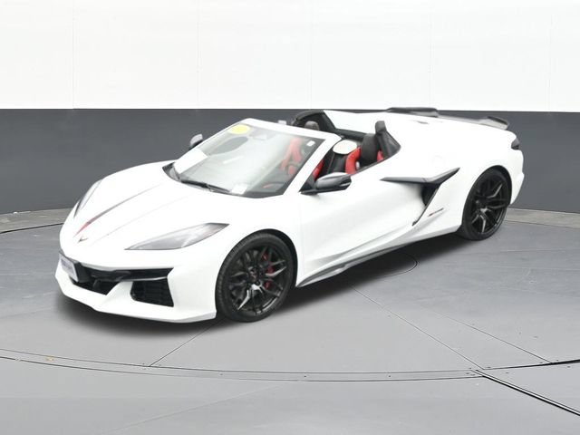 Used 2024 Chevrolet Corvette Z06 RWD image 60