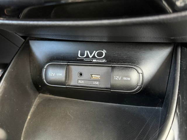 Used 2015 Kia Soul ! image 23