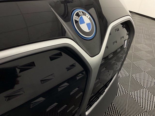 Certified 2024 BMW i4 eDrive35 w/ Premium Package RWD image 9