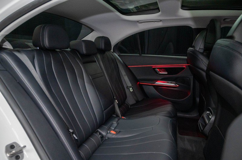 Certified 2026 Mercedes-Benz E 350 Sedan image 14