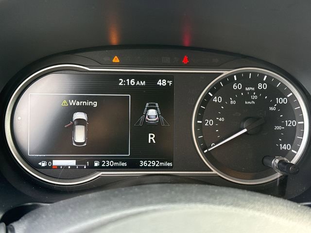 Used 2020 Nissan Kicks SR image 25