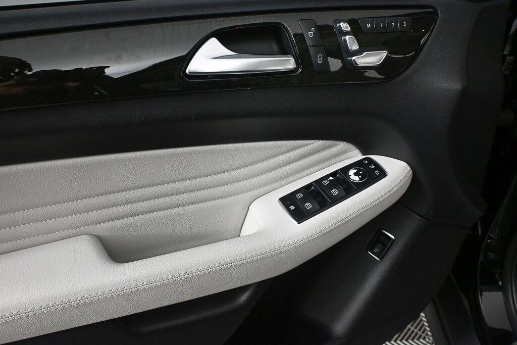 Used 2019 Mercedes-Benz GLE 43 AMG 4MATIC Coupe image 8