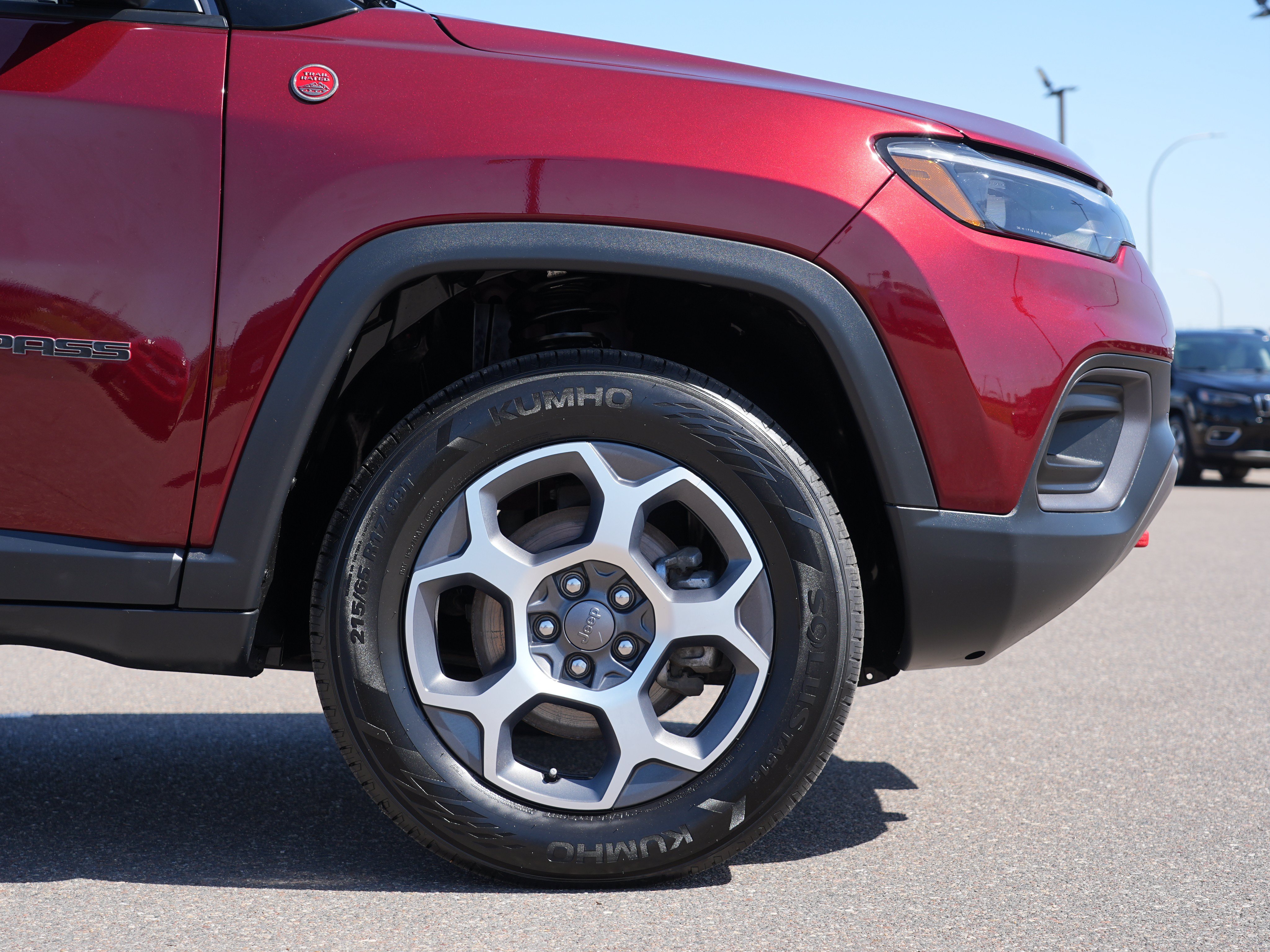Used 2022 Jeep Compass Trailhawk w/ Trailhawk Elite Group AWD/4WD image 11