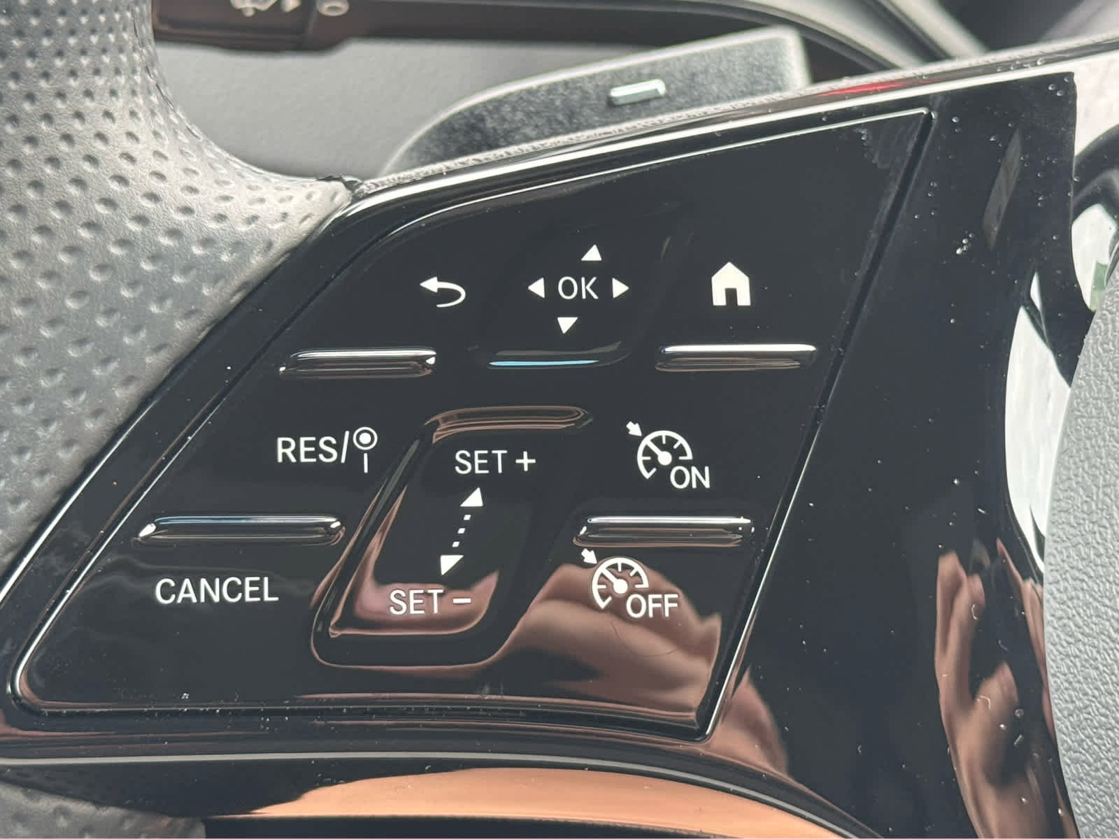 Used 2025 Mercedes-Benz Sprinter 2500 image 15