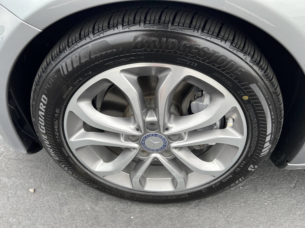 Used 2015 Mercedes-Benz C 300 Sedan image 16