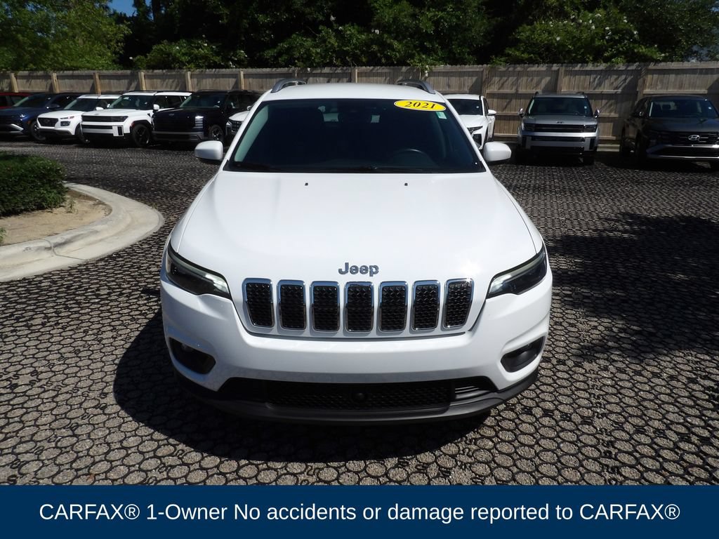 Used 2021 Jeep Cherokee Latitude Lux w/ Comfort/Convenience Group FWD video 2