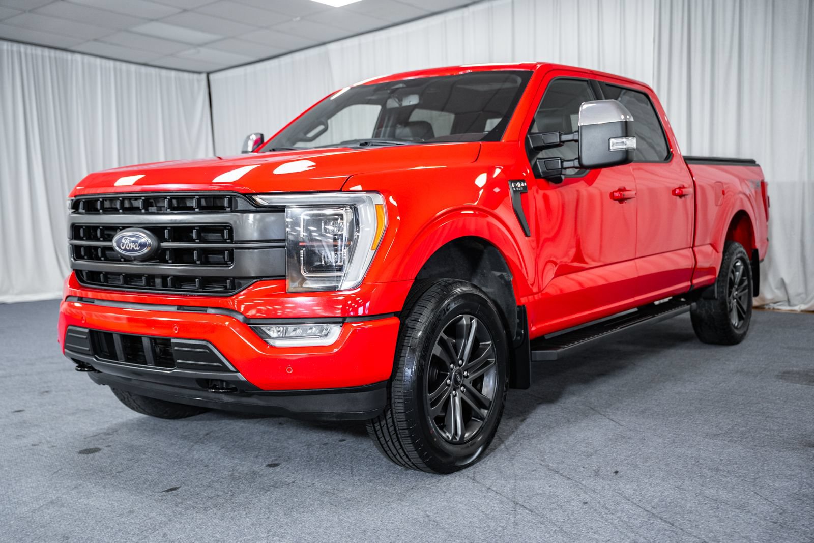 Used 2022 Ford F150 Lariat w/ Equipment Group 502A High AWD/4WD image 3