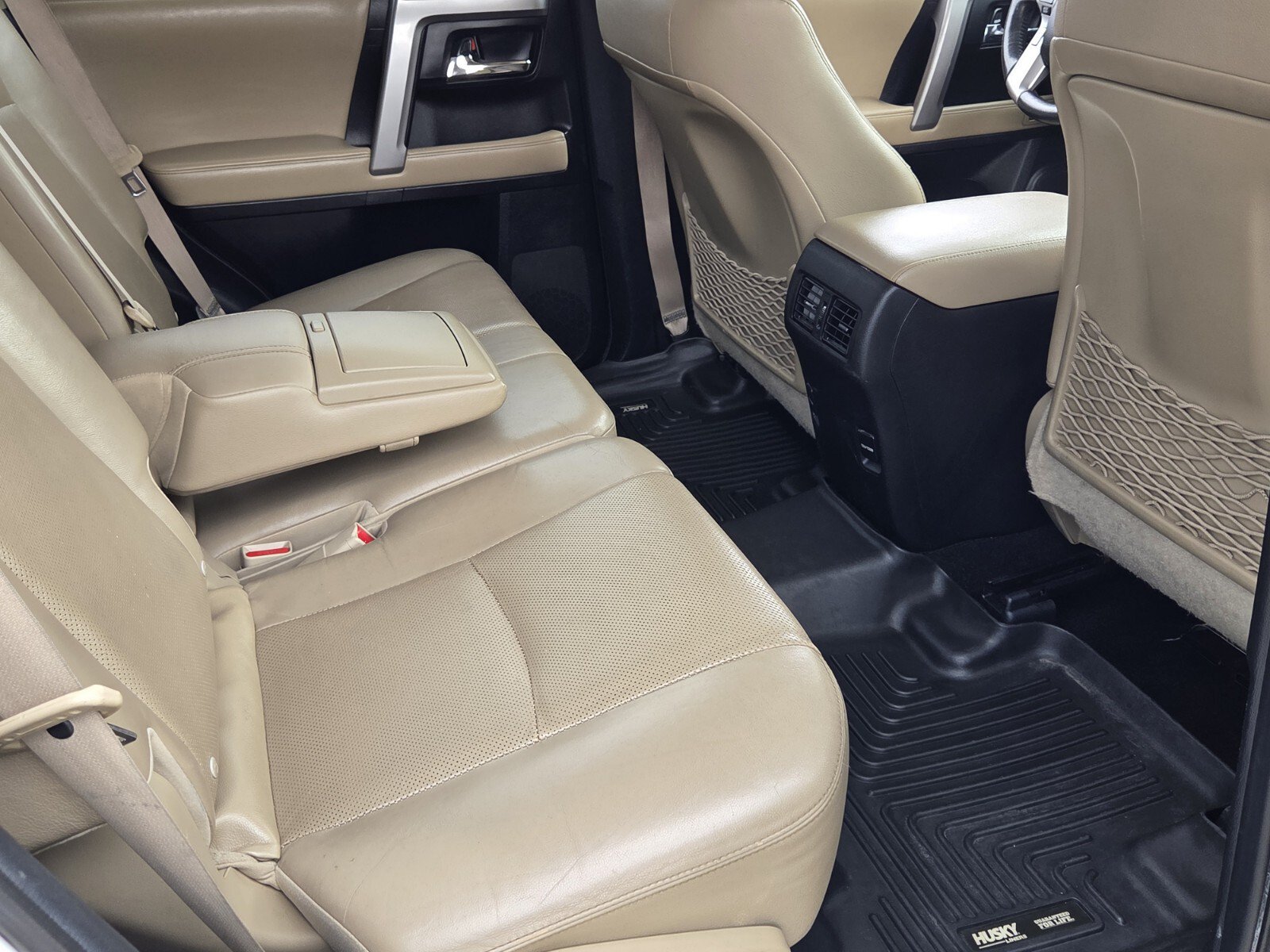 Used 2015 Toyota 4Runner Limited AWD/4WD image 10