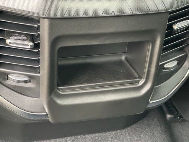 New 2026 RAM 1500 Big Horn AWD/4WD image 32