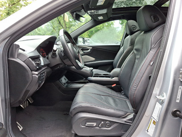 Certified 2025 Acura RDX w/ Advance Package AWD/4WD image 13