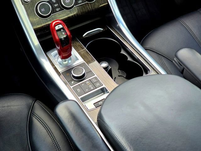 Used 2014 Land Rover Range Rover Sport HSE AWD/4WD image 20