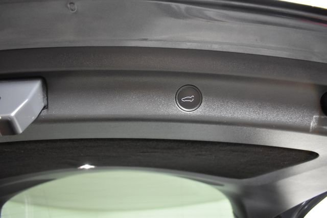 Used 2023 Tesla Model Y Long Range image 28