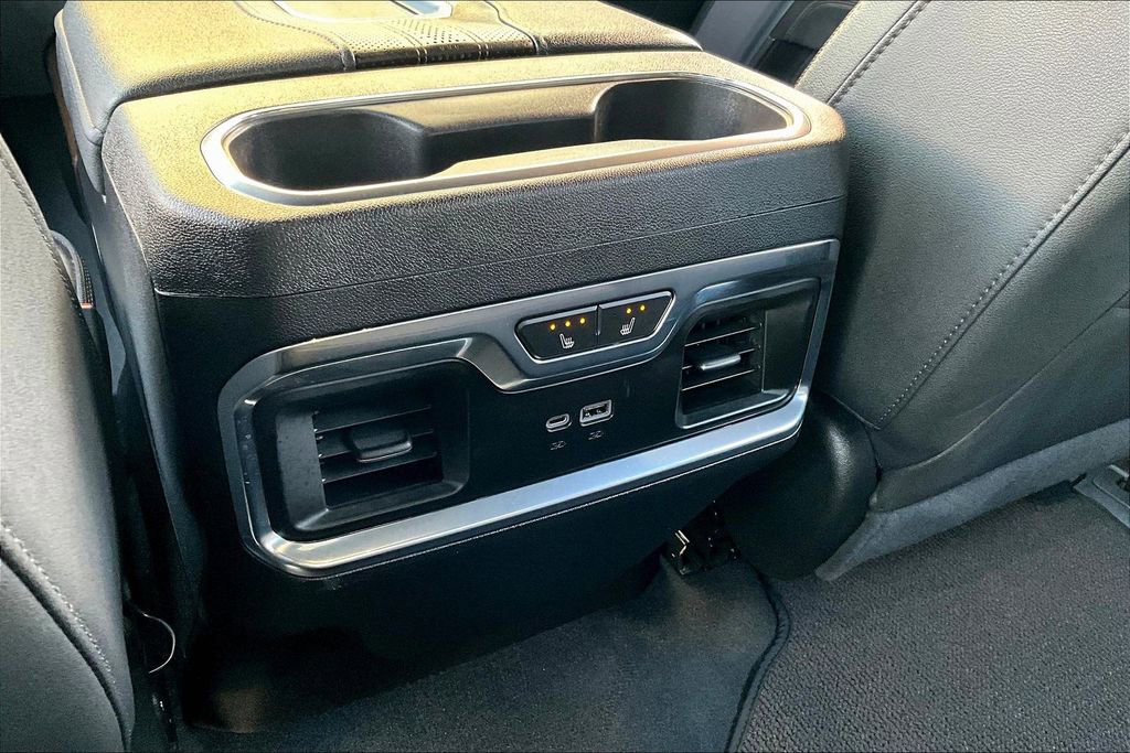 Used 2022 Chevrolet Silverado 1500 High Country AWD/4WD image 11