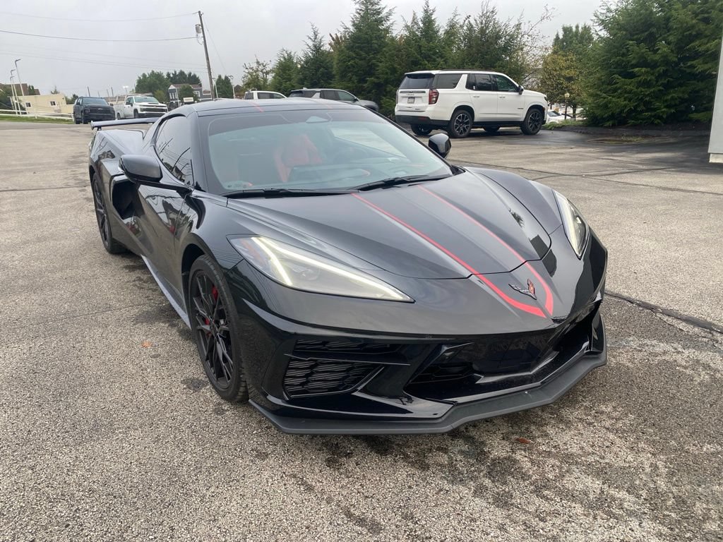 Used 2026 Chevrolet Corvette Stingray Preferred Cpe w/ Z51 Performance Package RWD image 3