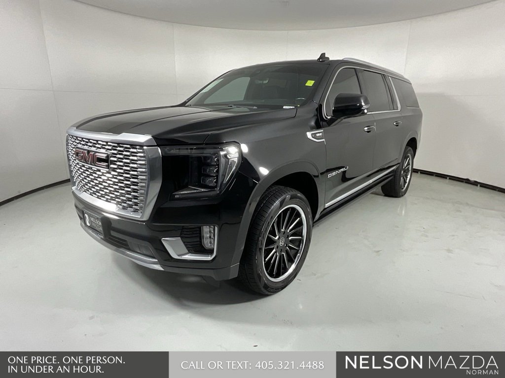 Used 2021 GMC Yukon XL Denali w/ Denali Ultimate Package image 4