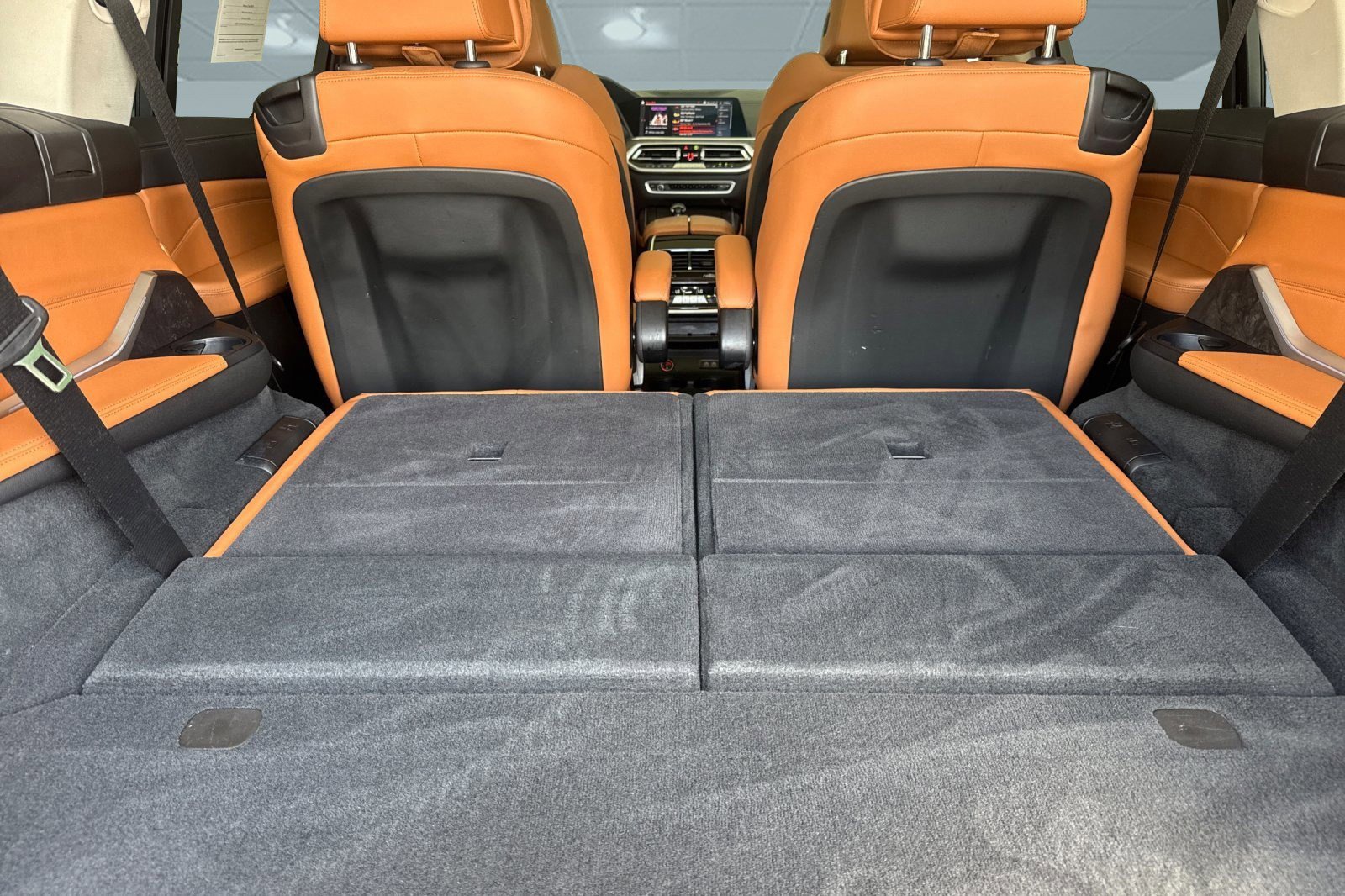 Used 2021 BMW X7 xDrive40i w/ Premium Package AWD/4WD image 34