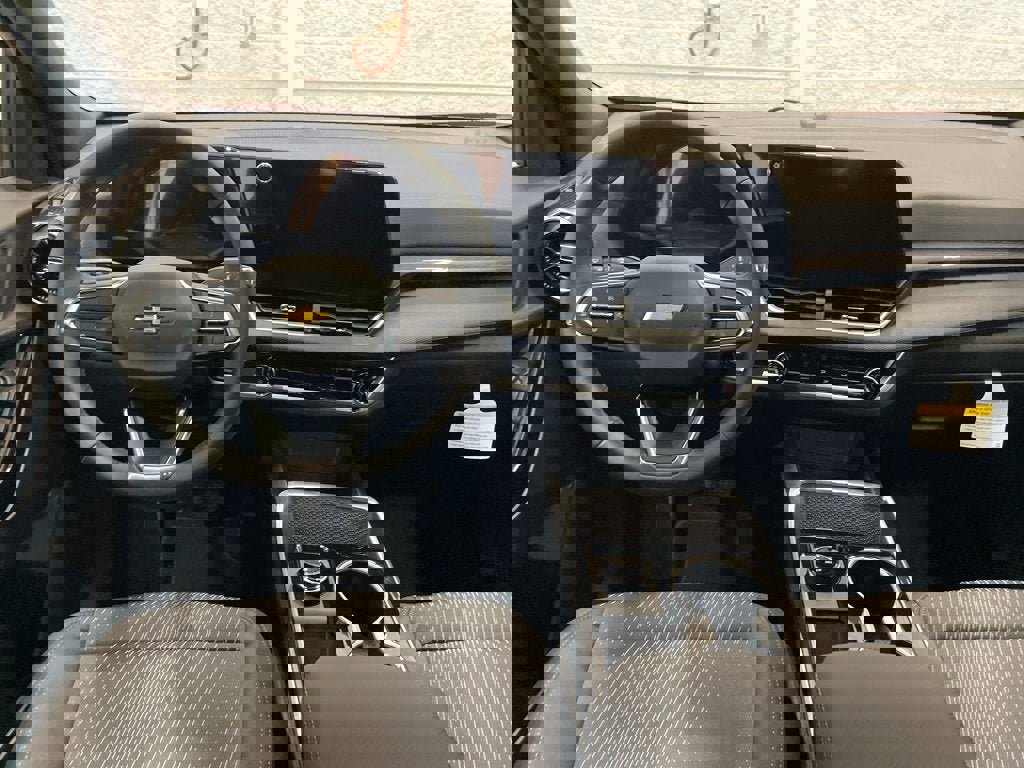 New 2026 Chevrolet Equinox LT w/ Safety and Technology Package image 10