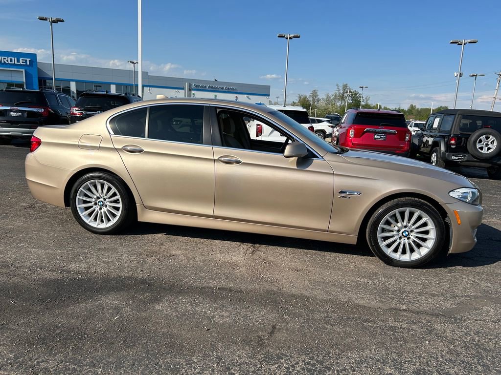 Used 2011 BMW 535i xDrive Sedan AWD/4WD image 8