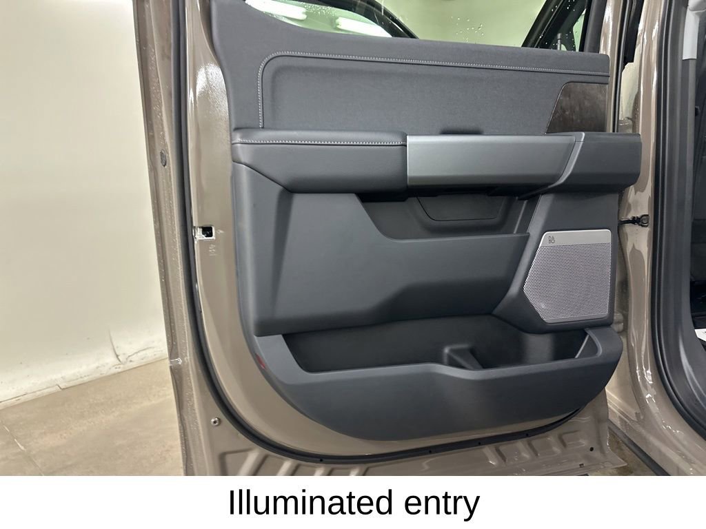 New 2026 Ford F350 Lariat image 24