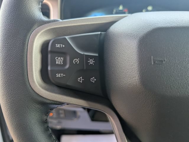 New 2026 Ford Bronco Outer Banks w/ Black Appearance Package AWD/4WD image 15