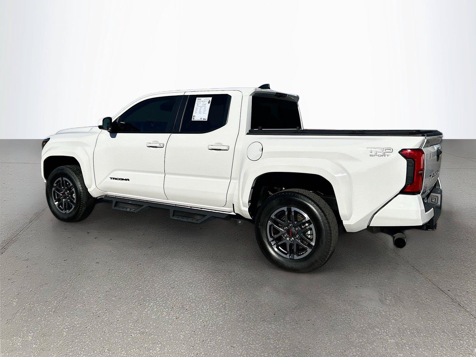Used 2024 Toyota Tacoma TRD Sport AWD/4WD image 6