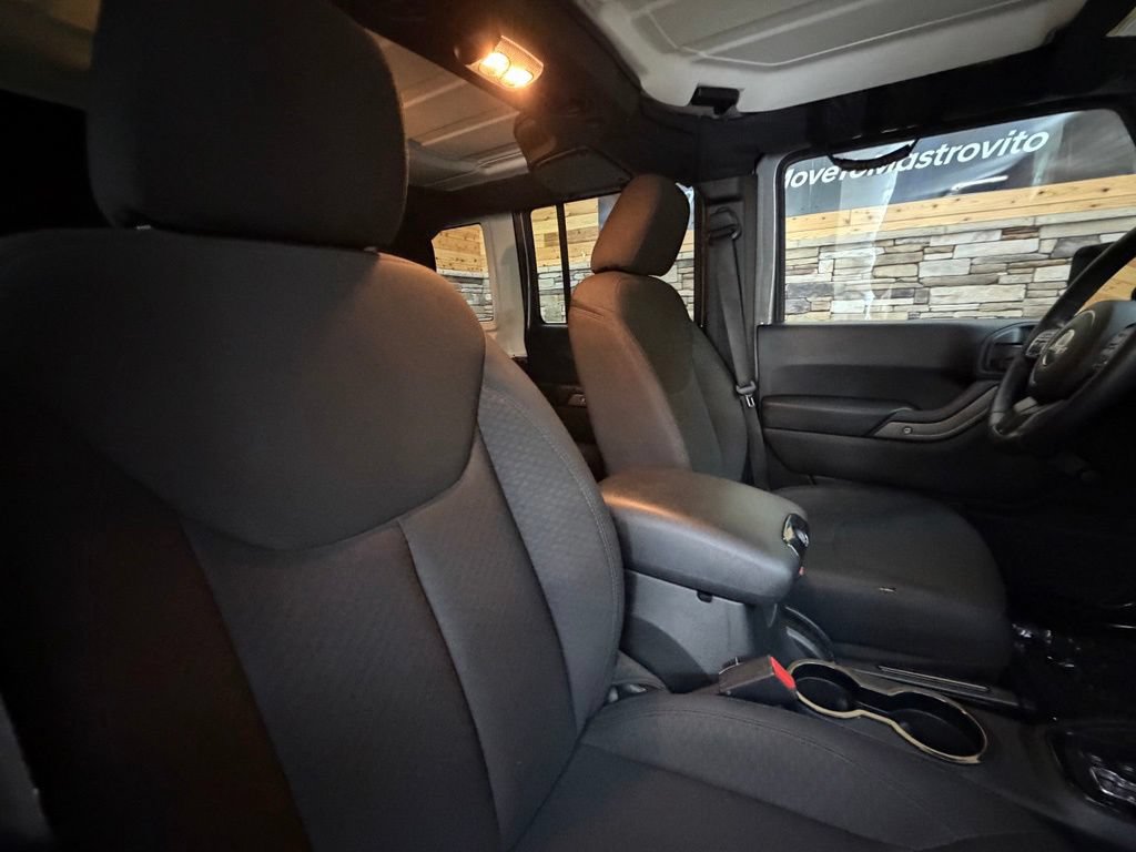 Used 2016 Jeep Wrangler Unlimited Sport w/ Connectivity Group AWD/4WD image 24