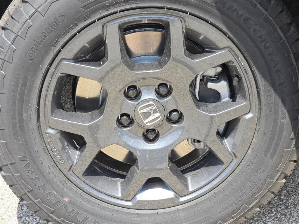 New 2025 Honda Pilot TrailSport image 13