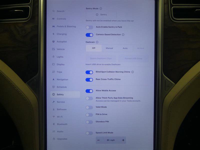 Used 2017 Tesla Model S 75D AWD/4WD image 15