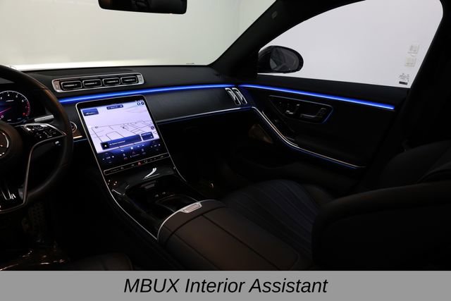Used 2022 Mercedes-Benz S 580 4MATIC Sedan w/ AMG Line Package image 15