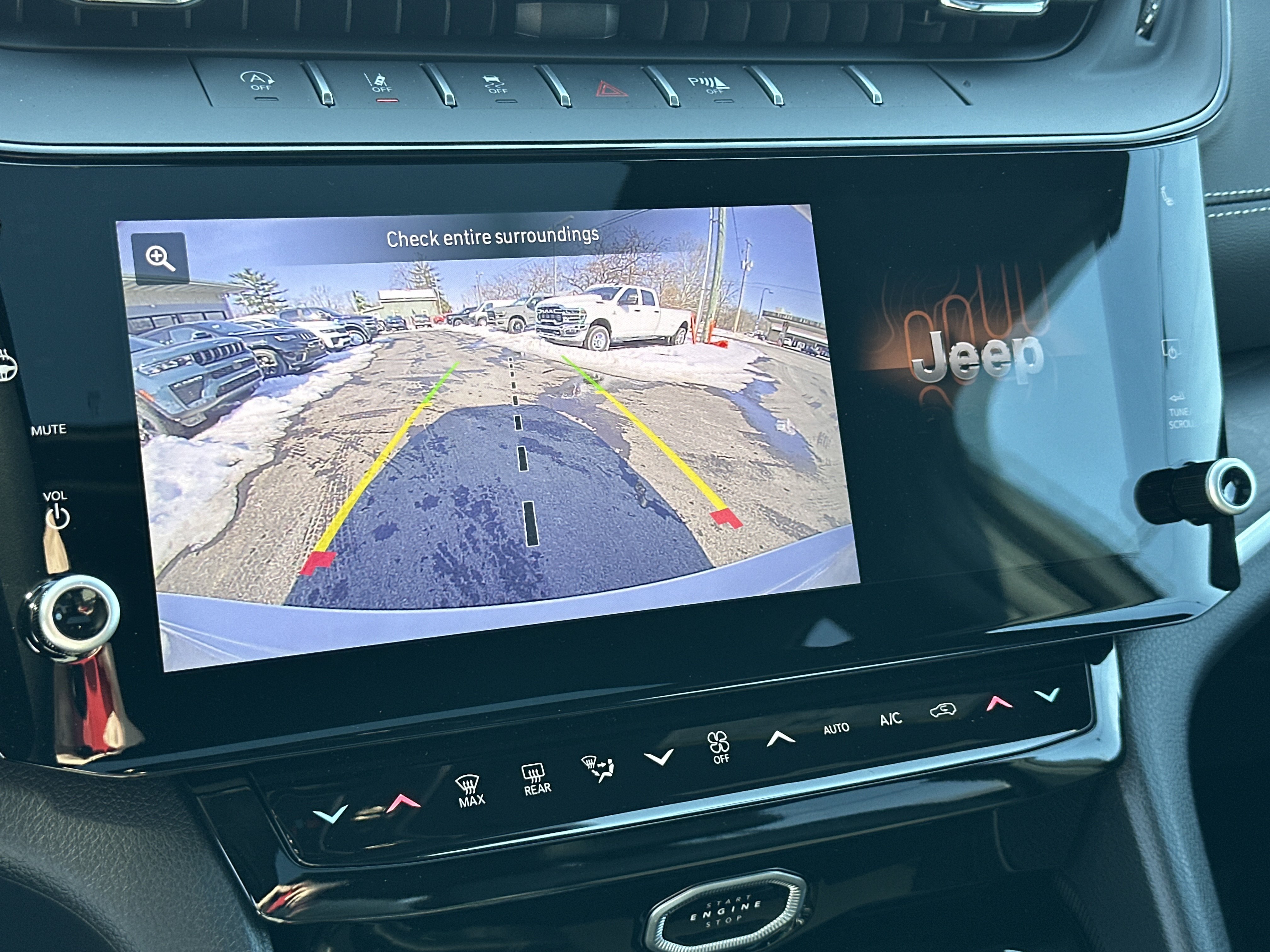 New 2026 Jeep Grand Cherokee Altitude AWD/4WD image 8