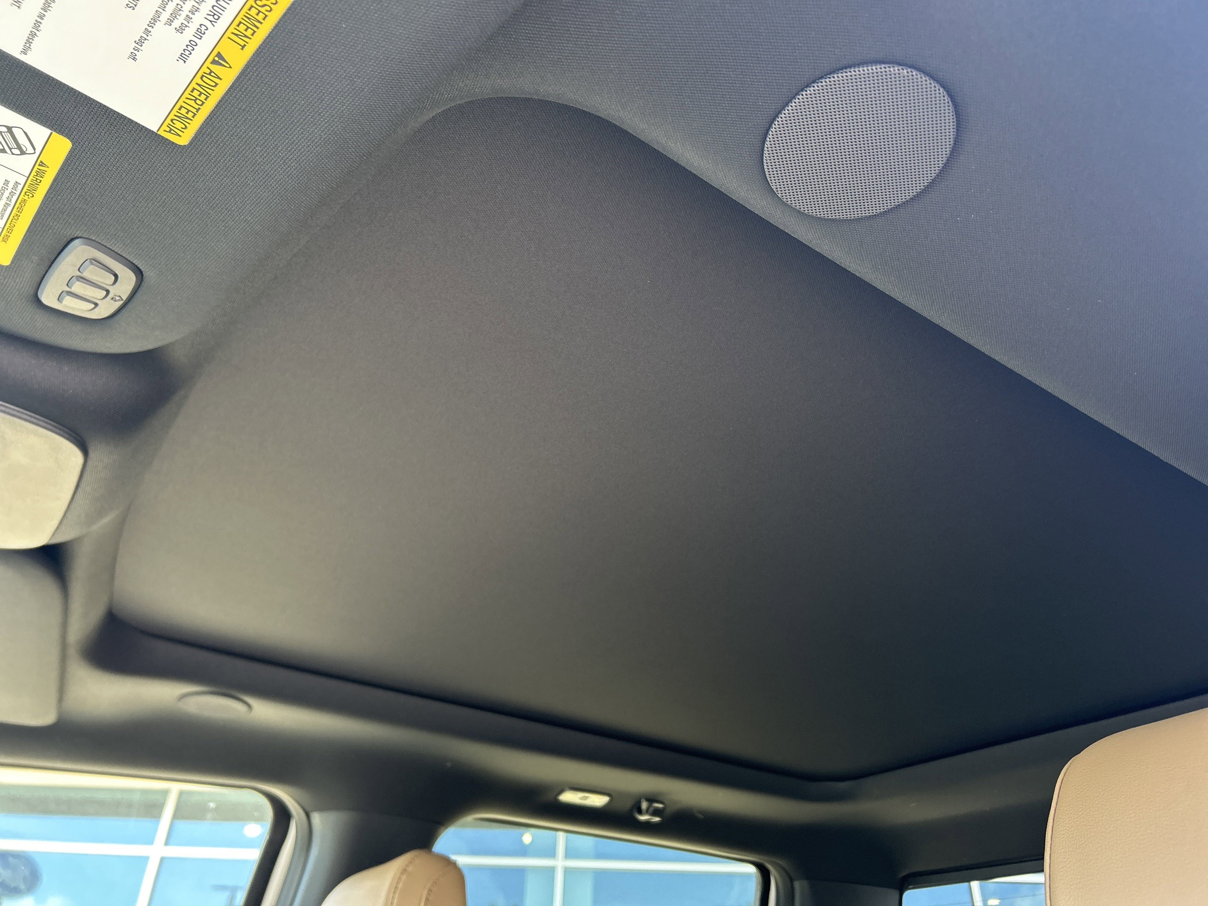 New 2025 Ford F250 Lariat w/ Lariat Ultimate Package image 16