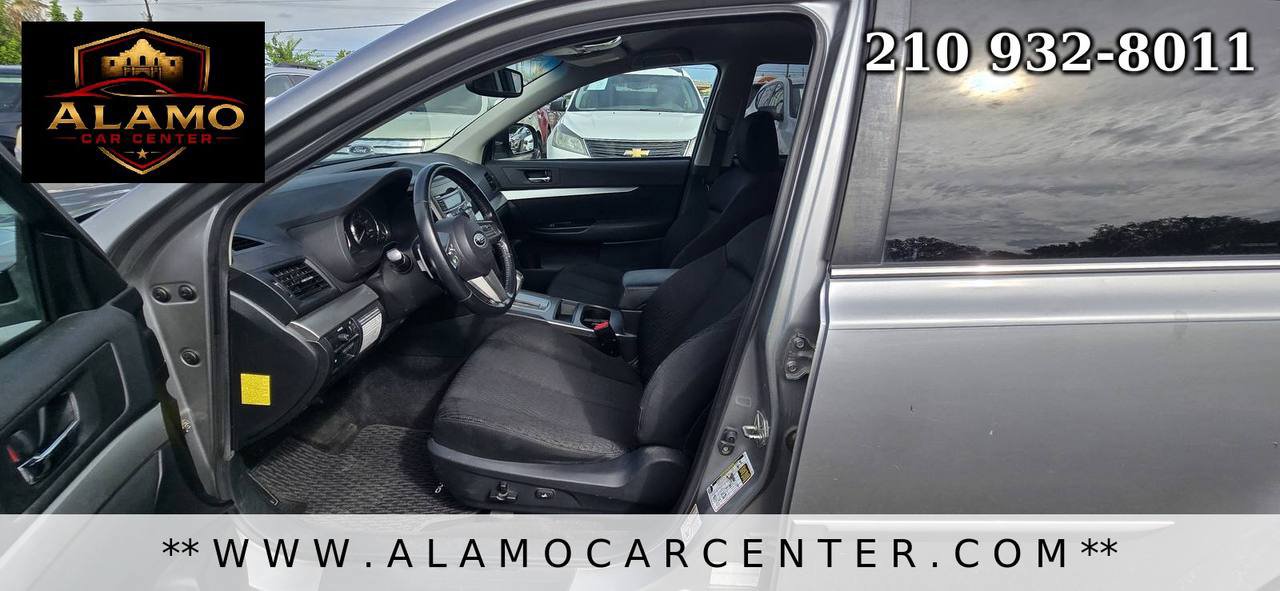 Used 2011 Subaru Outback 2.5i Premium AWD/4WD image 30