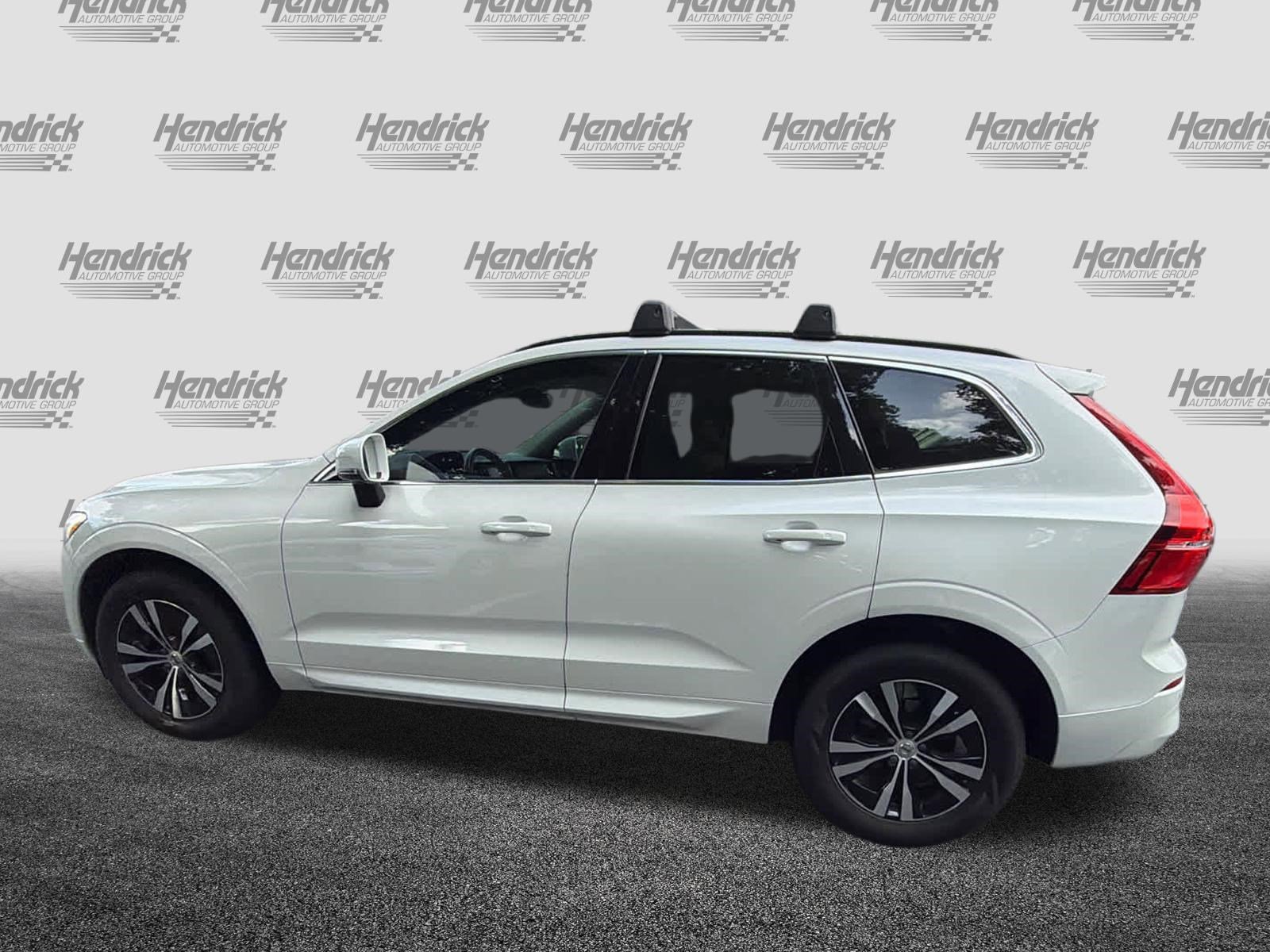Certified 2023 Volvo XC60 B5 Core w/ Climate Package FWD image 9