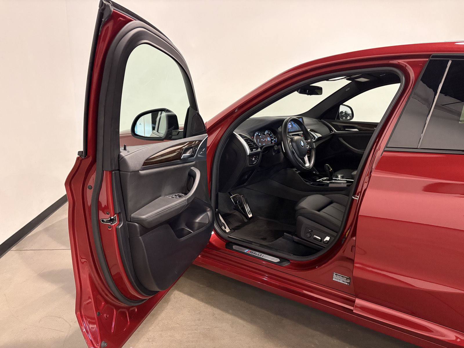 Used 2019 BMW X4 M40i w/ Parking Assistance Package AWD/4WD image 9