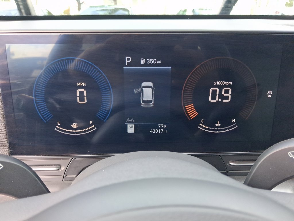 Used 2025 Hyundai Kona SEL AWD/4WD image 19