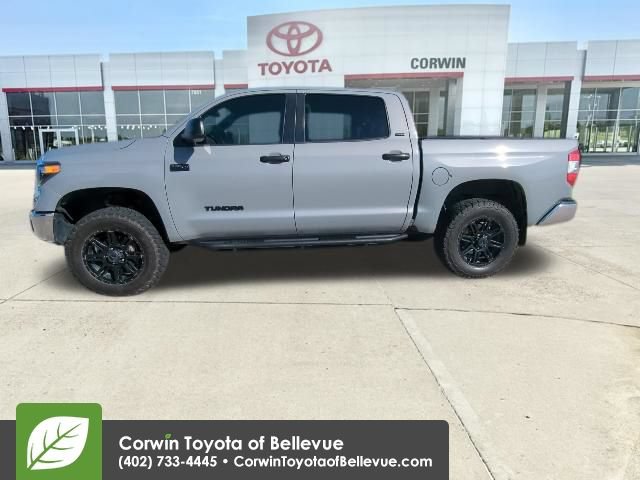 Used 2020 Toyota Tundra SR5 w/ SR5 Upgrade Package AWD/4WD image 12