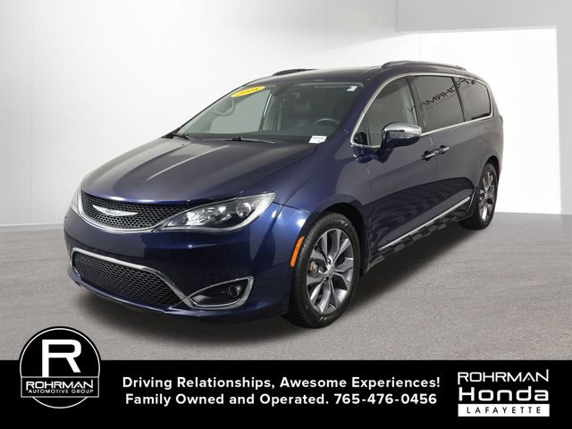Used 2018 Chrysler Pacifica Limited w/ Tire & Wheel Group image 11