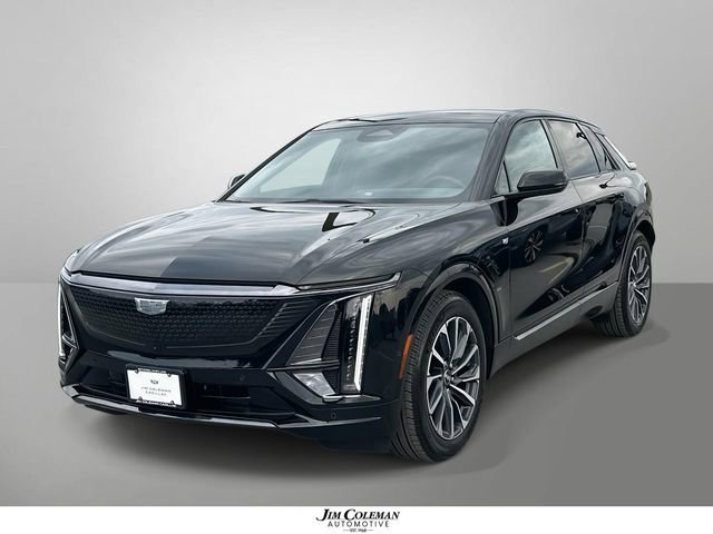 Used 2025 Cadillac Lyriq Sport image 1