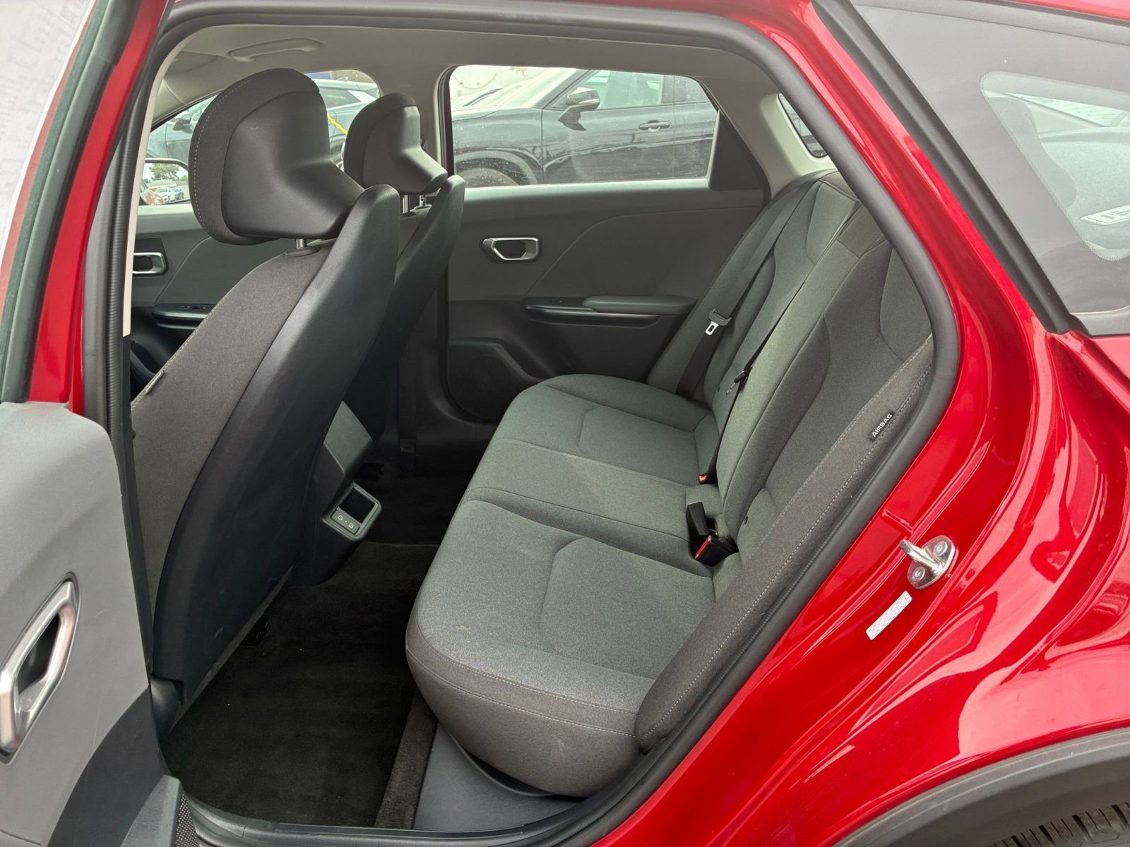 Used 2025 Kia K4 FWD image 25