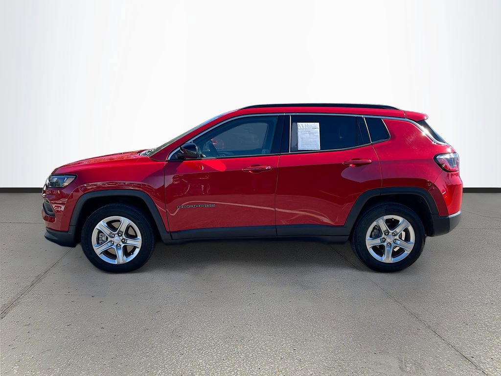 Certified 2023 Jeep Compass Latitude w/ Convenience Group image 4