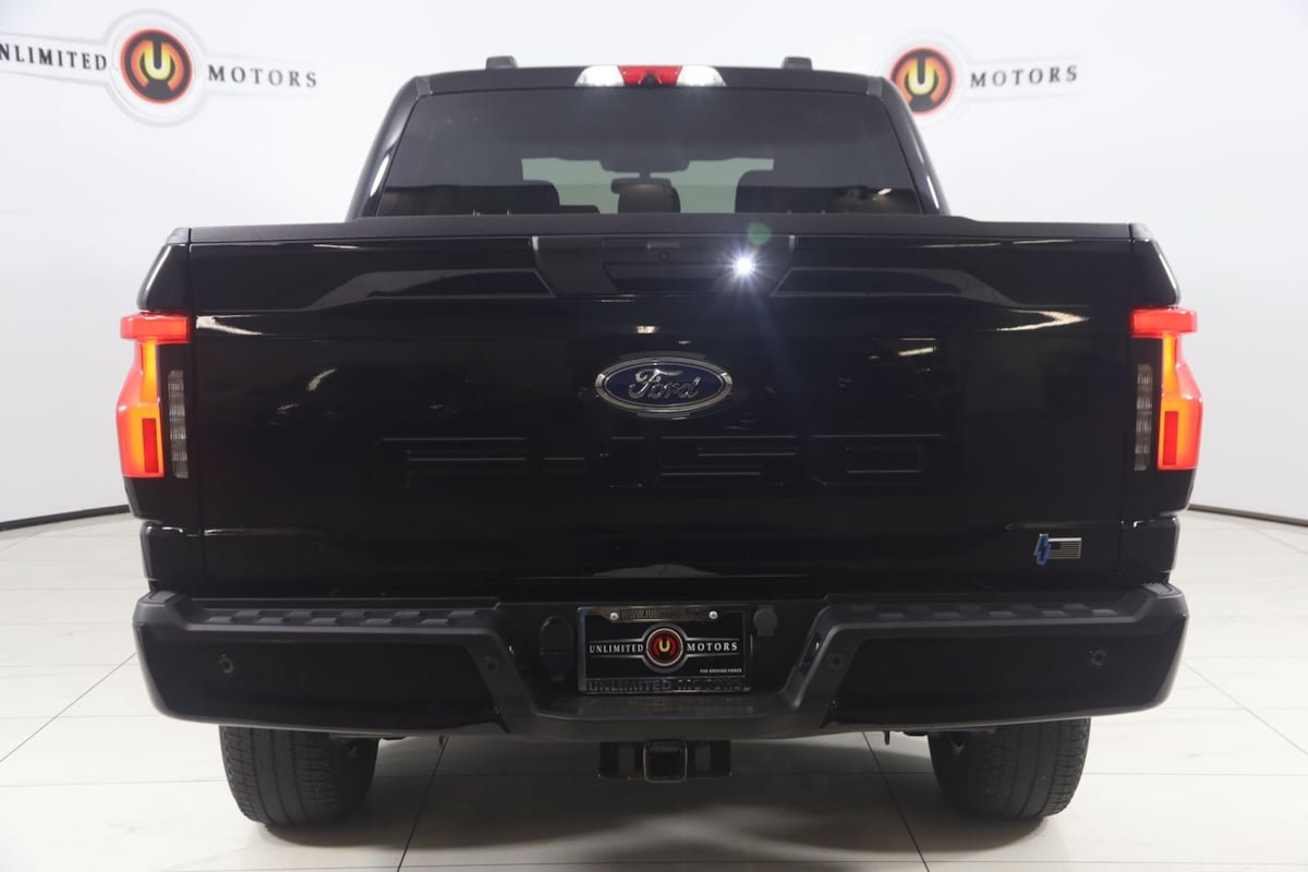 Used 2023 Ford F150 Lightning XLT AWD/4WD image 45