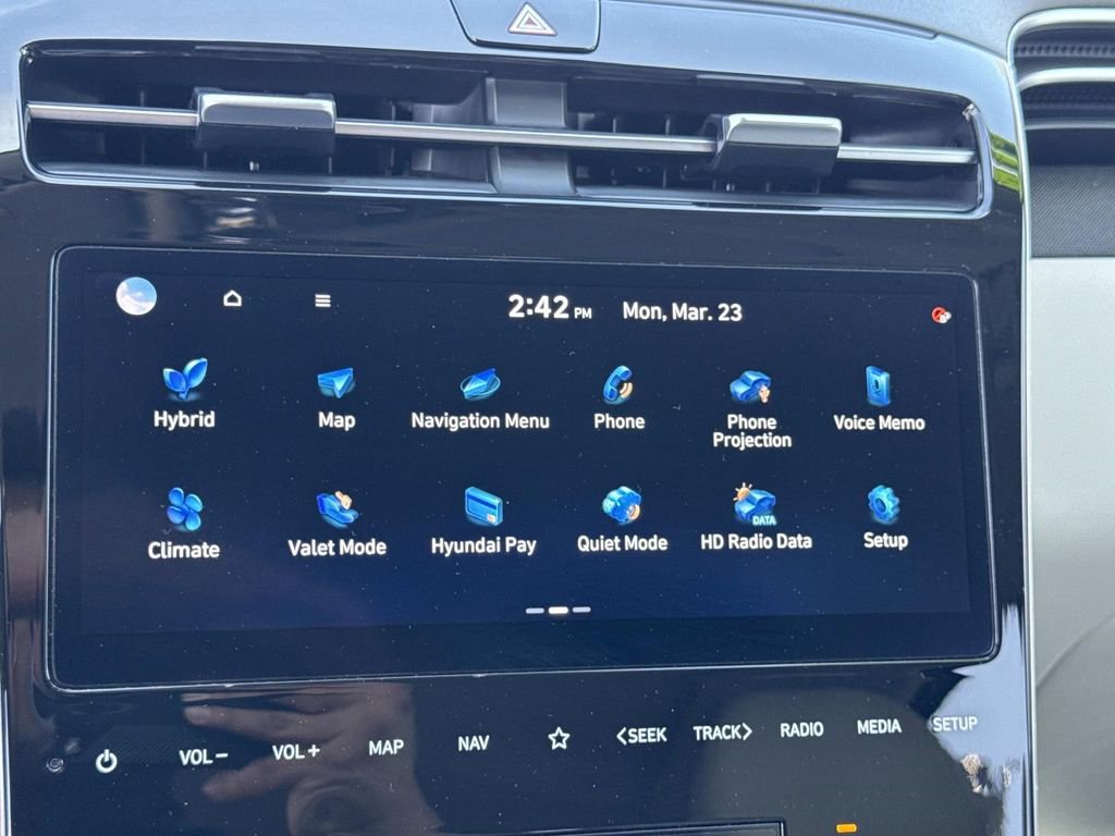 Certified 2024 Hyundai Tucson Limited image 10