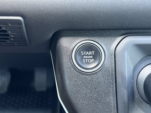 Used 2023 Land Rover Defender 110 S AWD/4WD image 27
