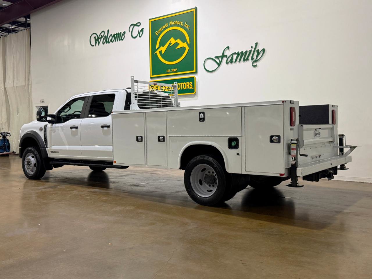 Used 2023 Ford F450 XL AWD/4WD image 6